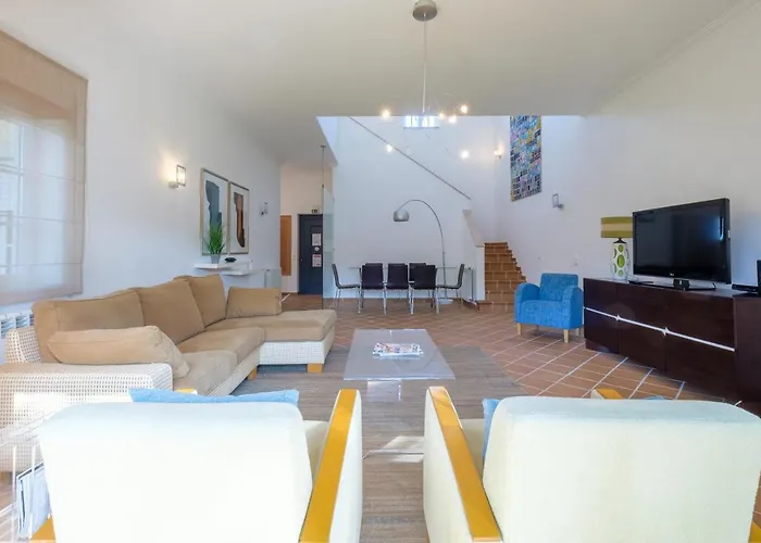 شقة Principes Townhouse *