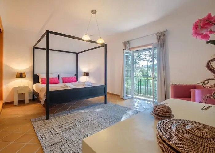 شقة Principes Townhouse